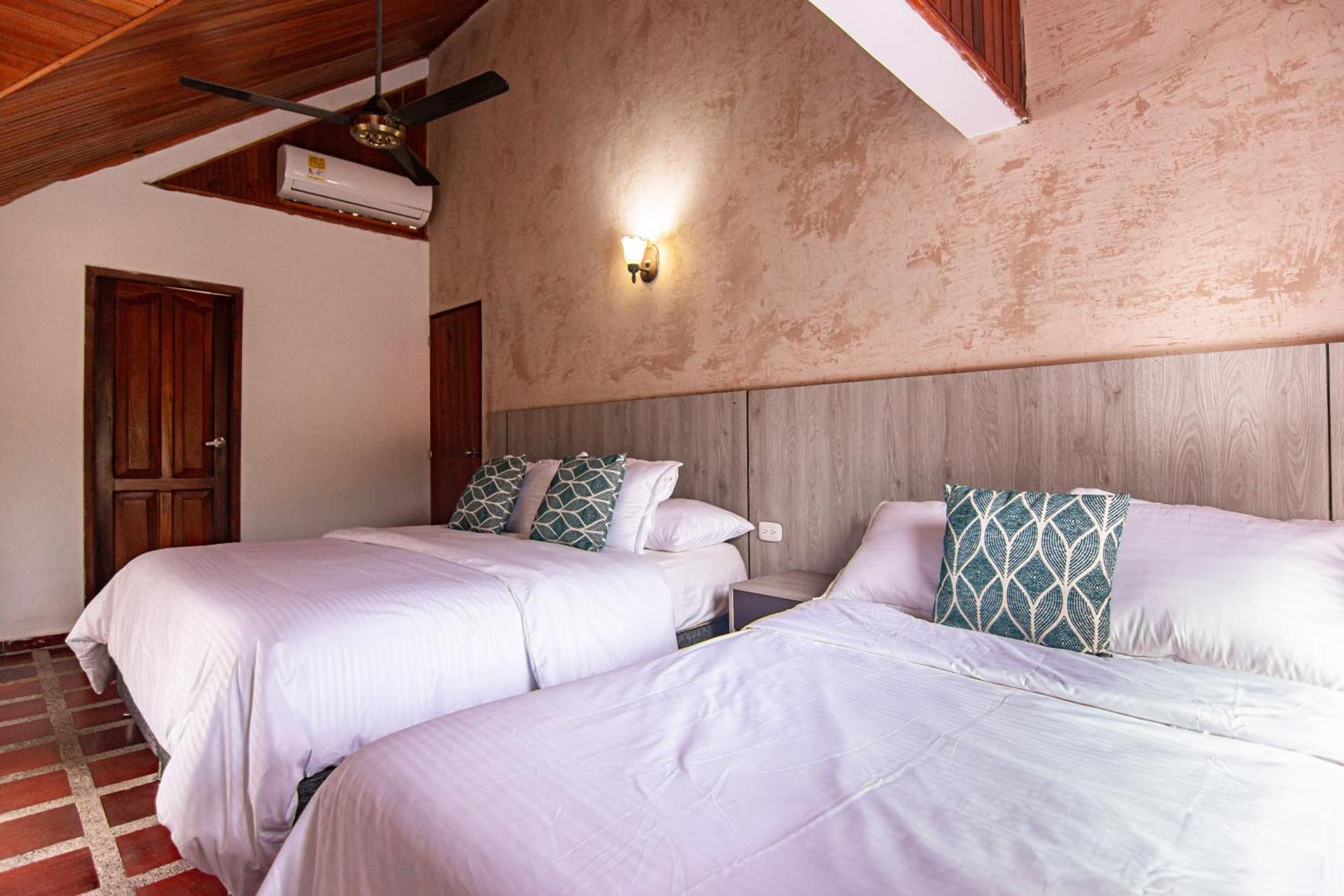 Portales Del Tayrona Hotel 3*