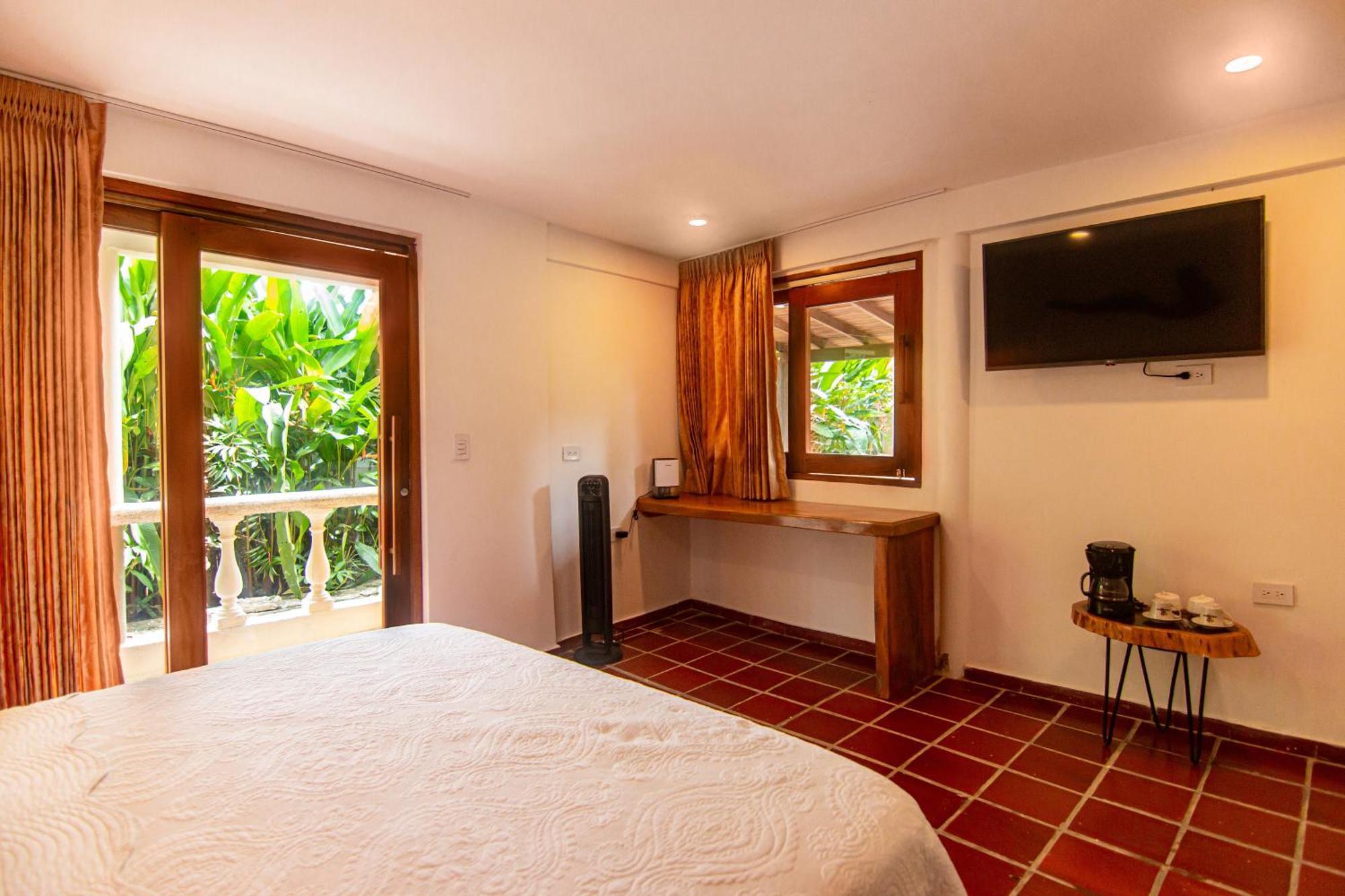 Portales Del Tayrona Hotel 3*